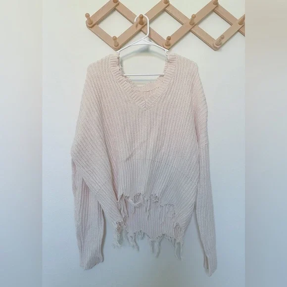 Women’s Waffle Knit Tassel Hem Pull Over Sweater - Picture 4 of 4